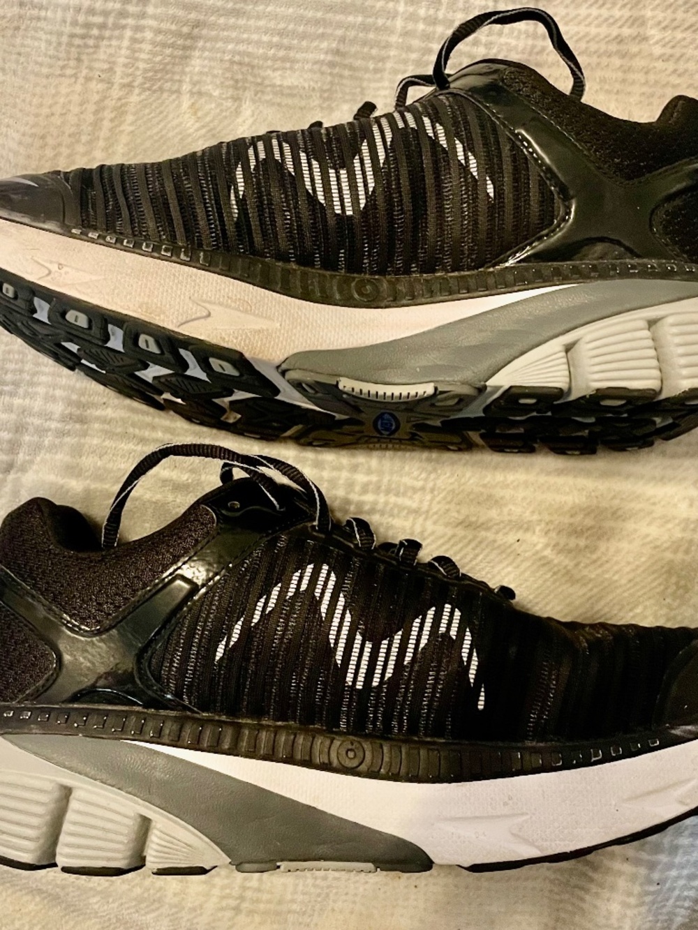 Men’s MBT GTR Lace-up Running Shoe